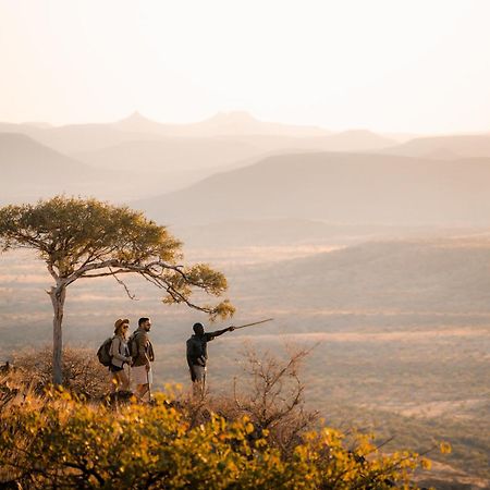 达马拉兰Etendeka Mountain Camp别墅 外观 照片