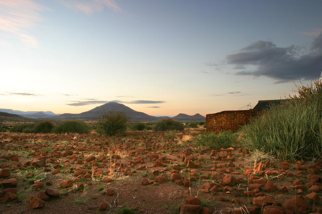 Etendeka Mountain Camp 达马拉兰 外观 照片