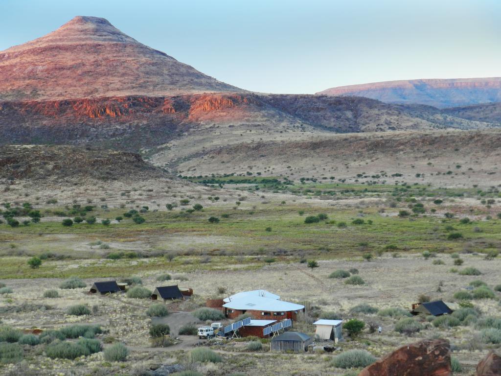 Etendeka Mountain Camp 达马拉兰 外观 照片