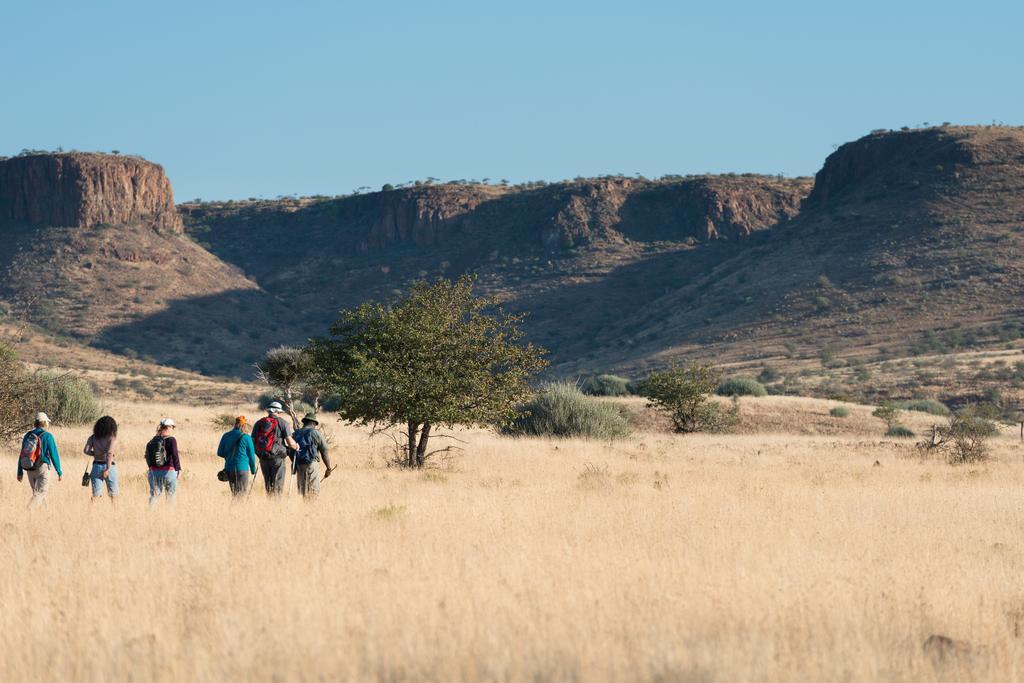 达马拉兰Etendeka Mountain Camp别墅 外观 照片